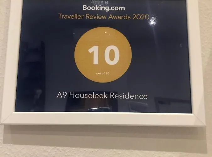 Daire A9 Houseleek Astoria *