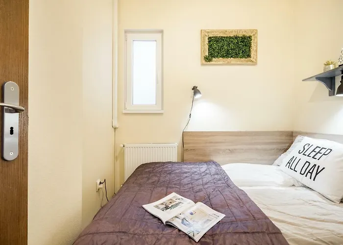 Lägenhet A9 Houseleek Astoria *