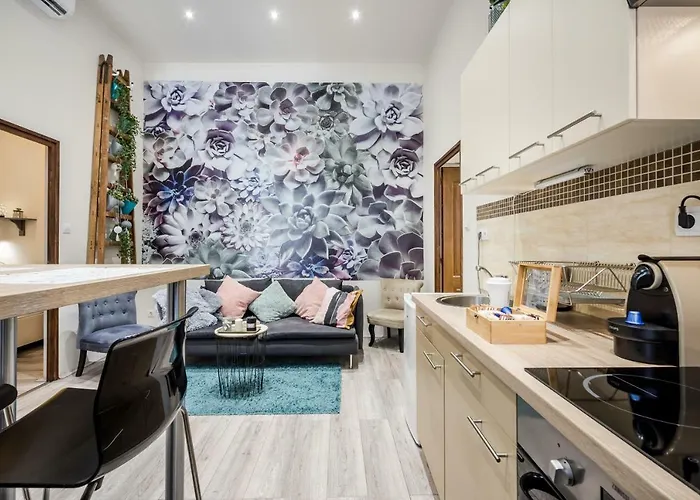 Lägenhet A9 Houseleek Astoria *